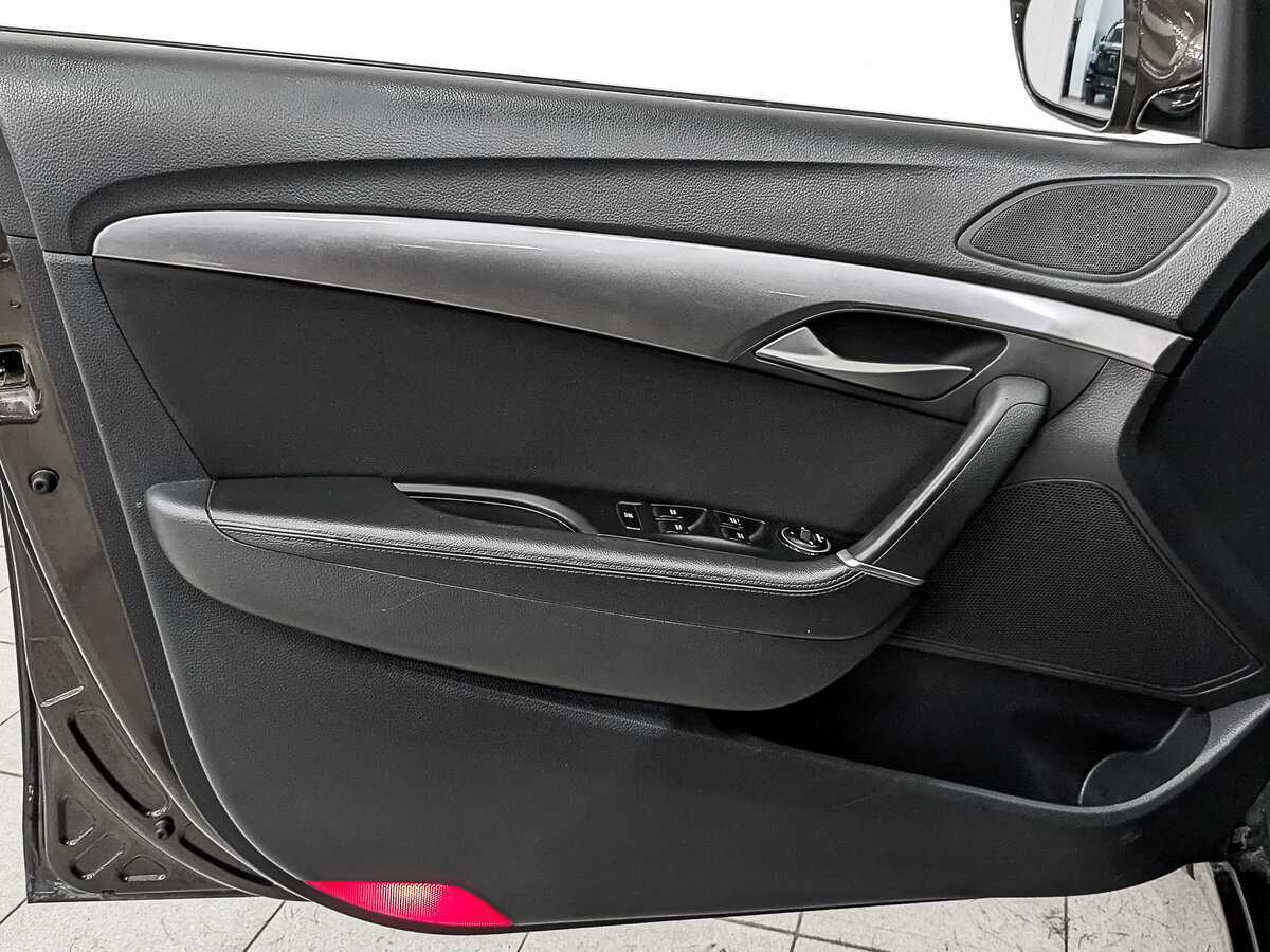 Купить Hyundai i40, 2015, 183 023 км.. Фото: #16