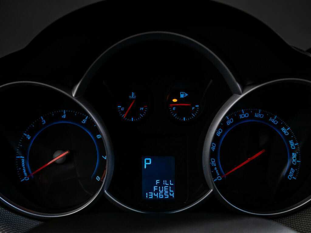 Купить Chevrolet Cruze, 2013, 134 650 км.. Фото: #13