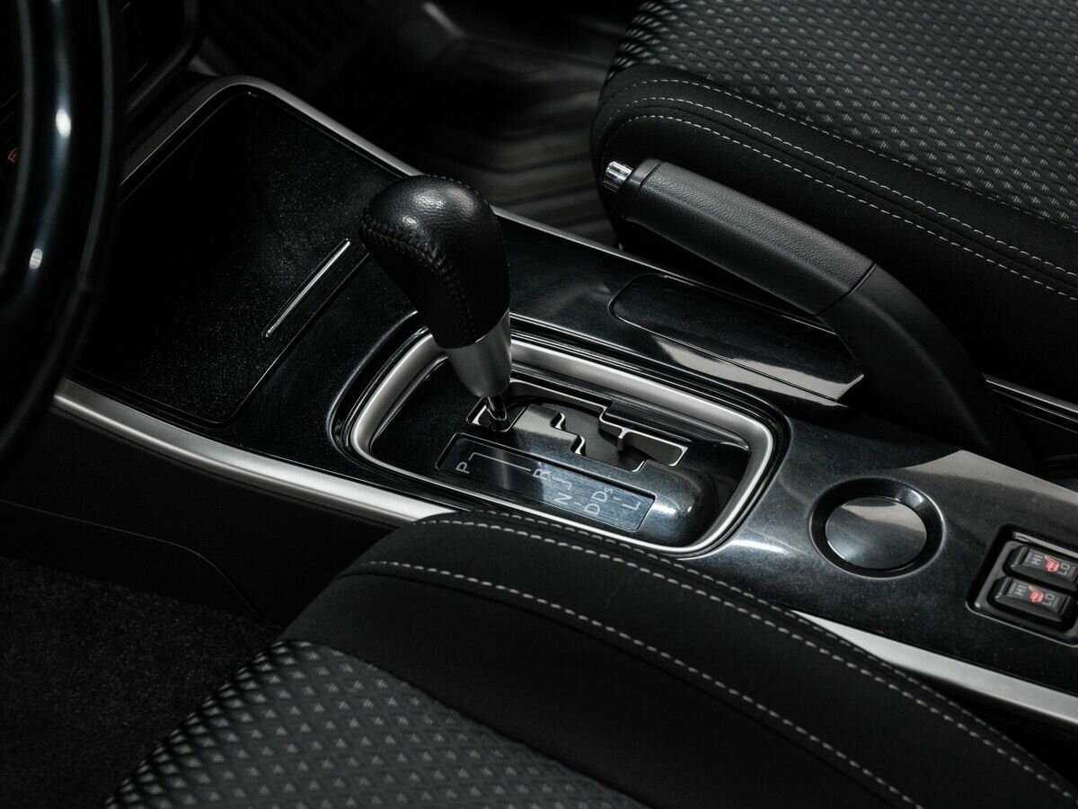 Купить Mitsubishi Outlander, 2018, 179 363 км.. Фото: #15