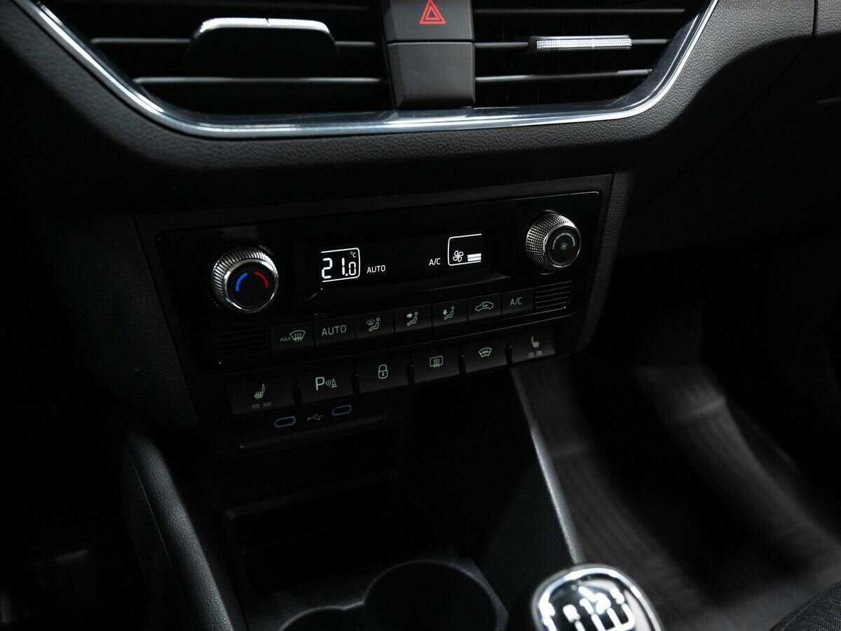 Купить Skoda Rapid, 2020, 192 128 км.. Фото: #17