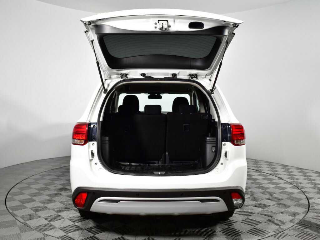 Купить Mitsubishi Outlander, 2020, 70 826 км.. Фото: #14