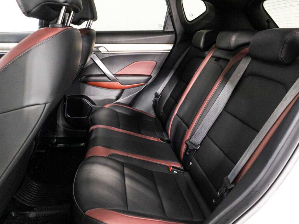 Купить Geely Coolray, 2023, 35 040 км.. Фото: #9