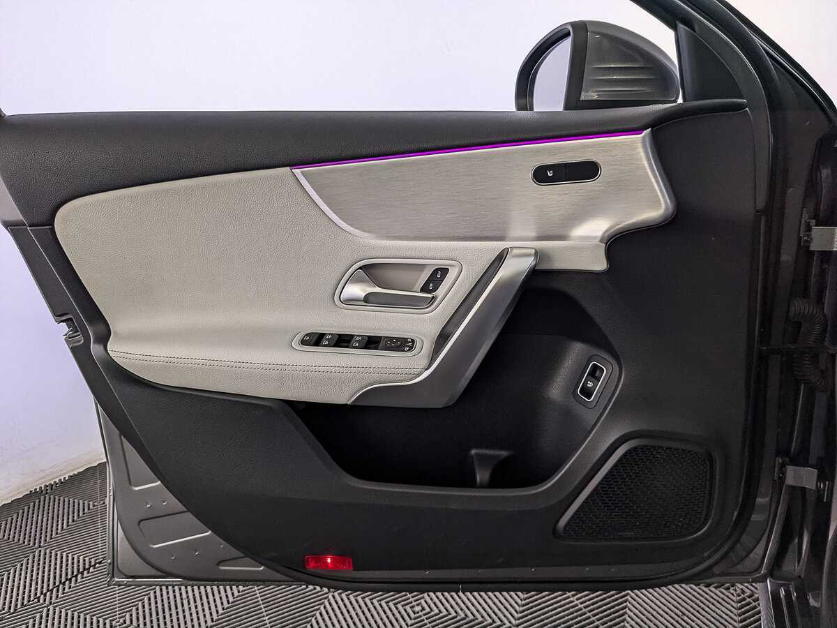 Купить Mercedes-Benz A-Класс, 2019, 76 134 км.. Фото: #18