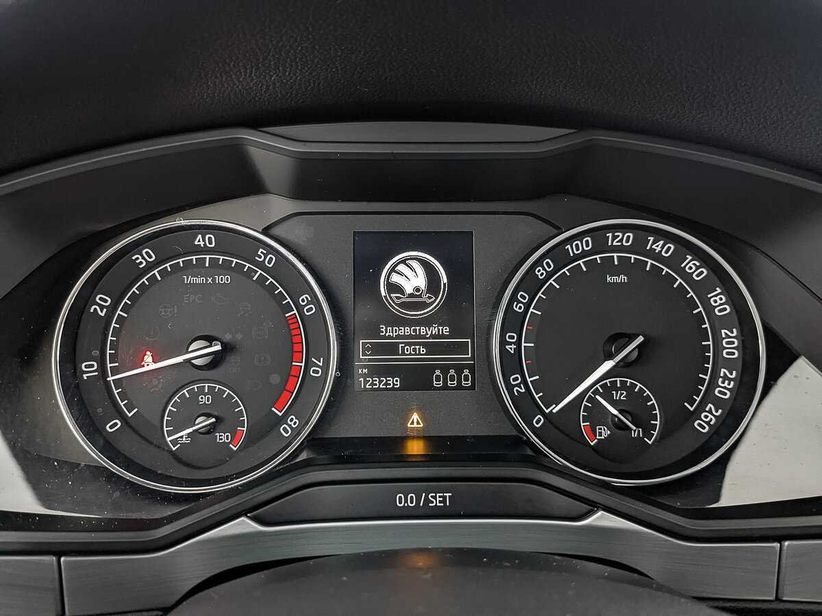 Купить Skoda Superb, 2018, 123 228 км.. Фото: #13