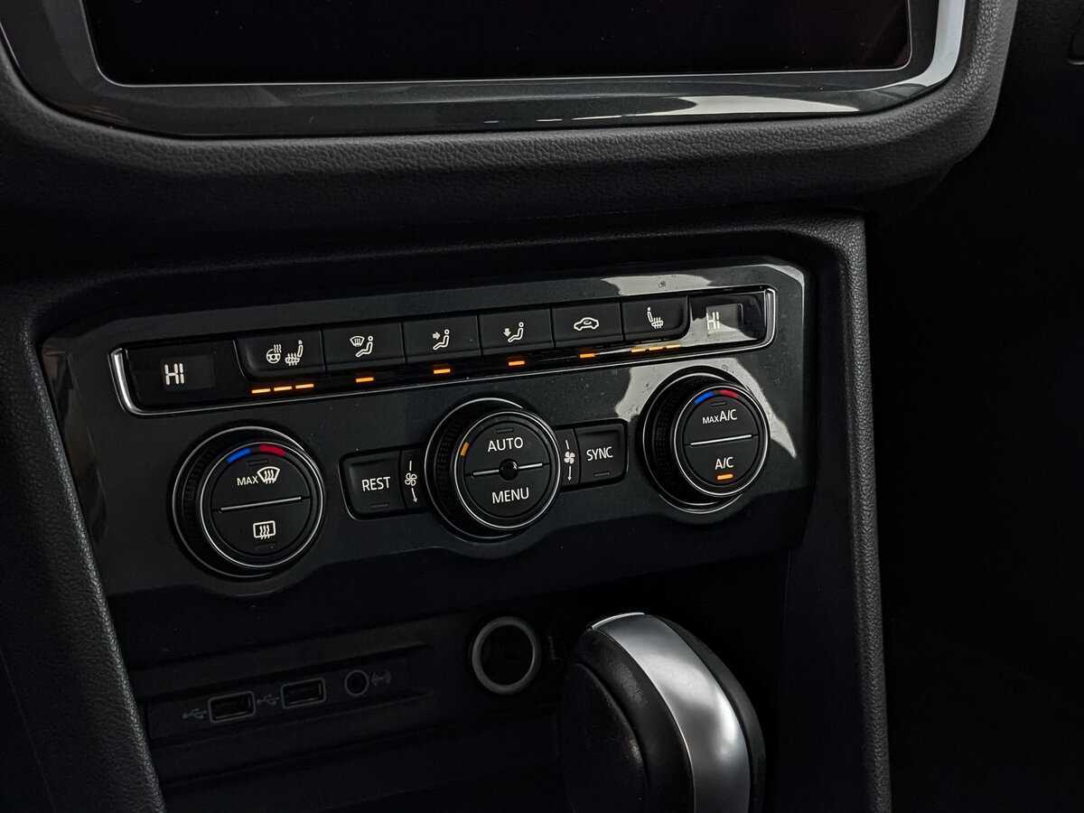 Купить Volkswagen Tiguan, 2020, 72 082 км.. Фото: #25
