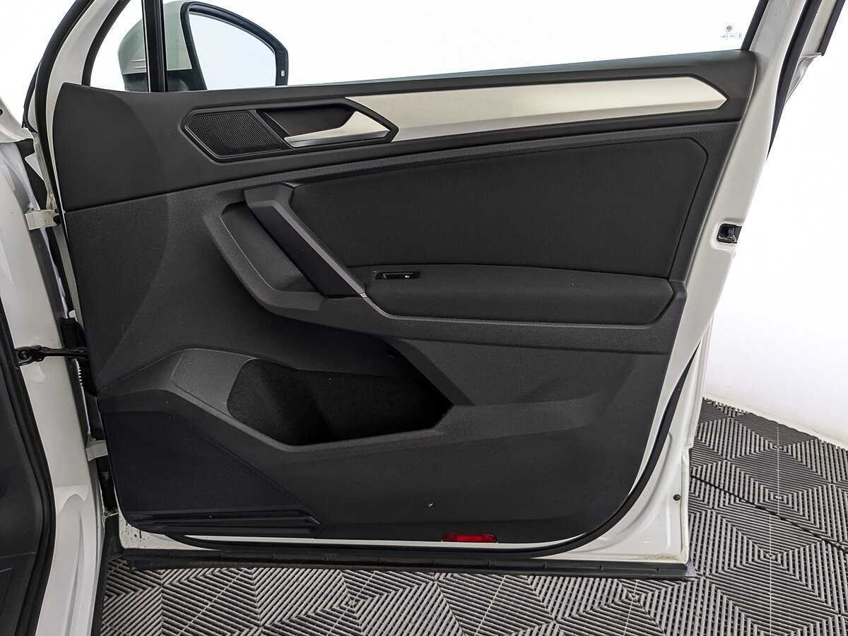 Купить Volkswagen Tiguan, 2018, 96 941 км.. Фото: #22