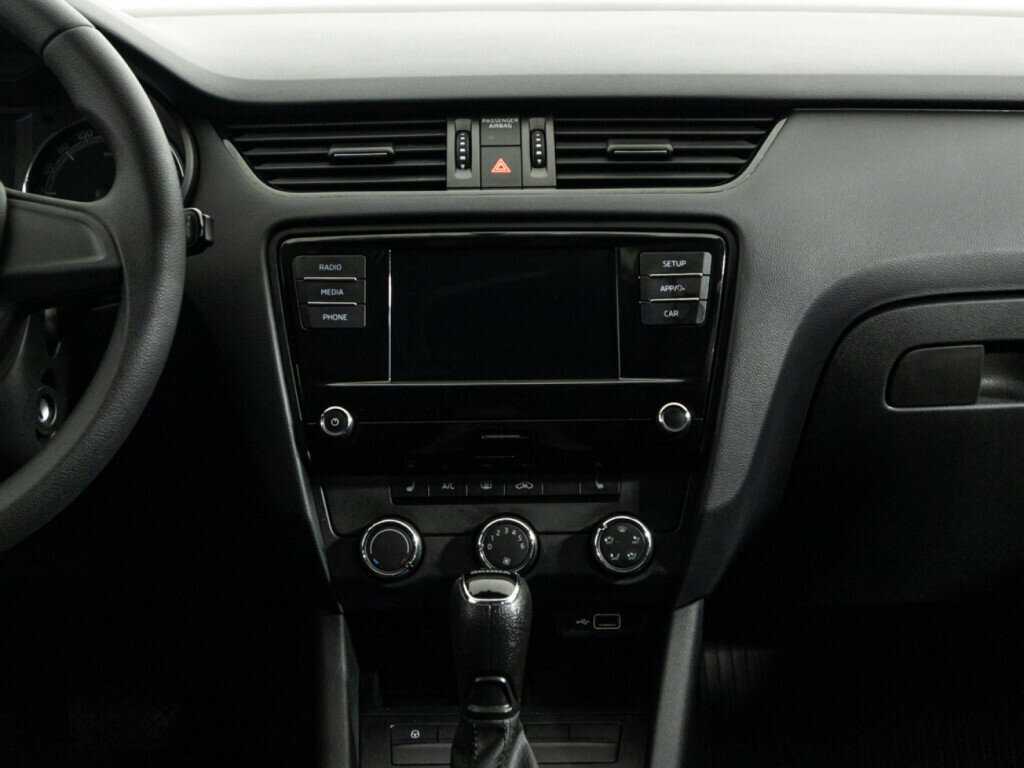 Купить Skoda Octavia, 2018, 65 366 км.. Фото: #13