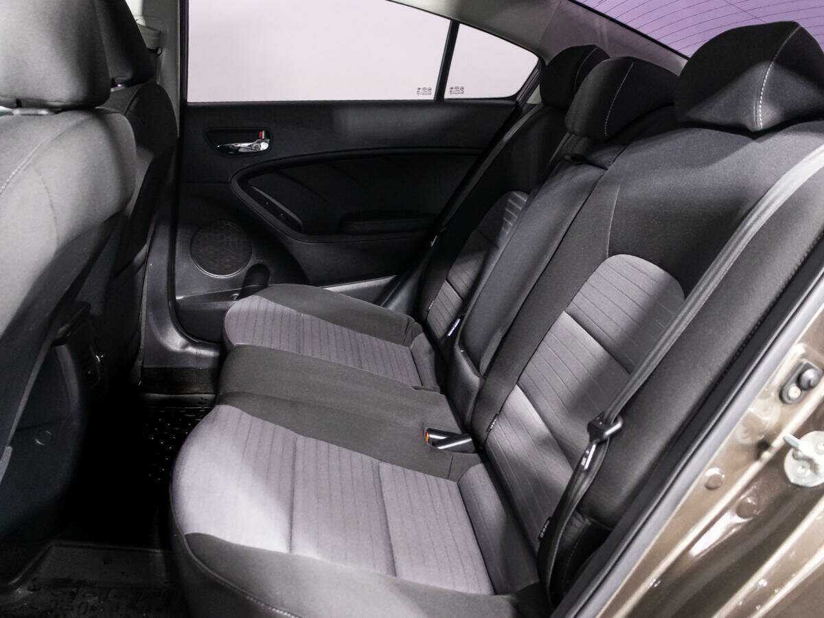 Купить Kia Cerato, 2015, 143 273 км.. Фото: #9