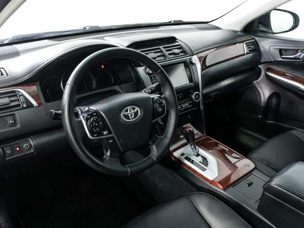 Купить Toyota Camry, 2012, 210 262 км.. Фото: #10