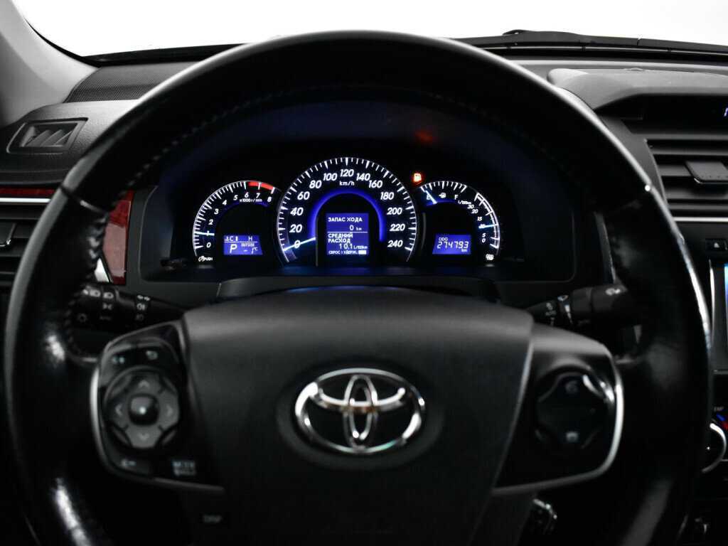 Купить Toyota Camry, 2014, 270 000 км.. Фото: #10