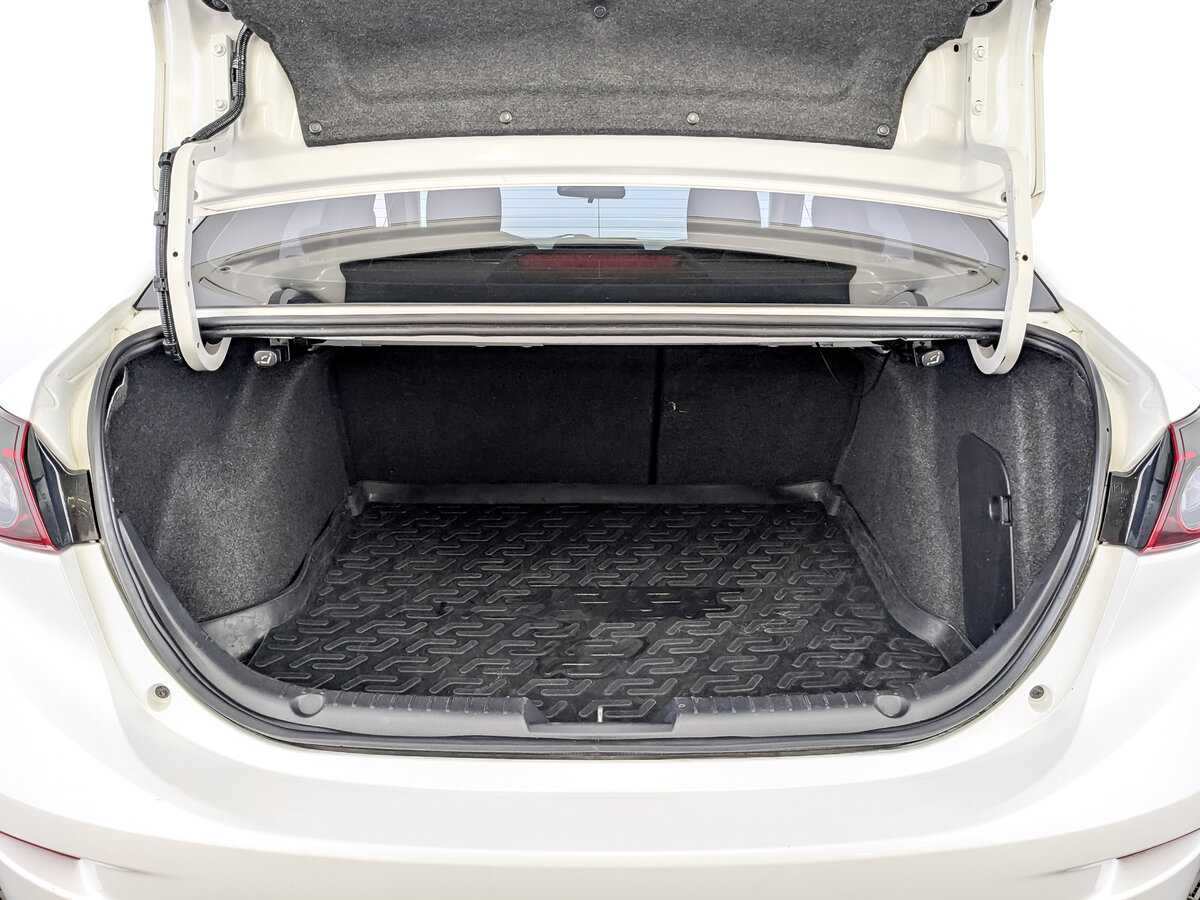 Купить Mazda 3, 2015, 116 000 км.. Фото: #9