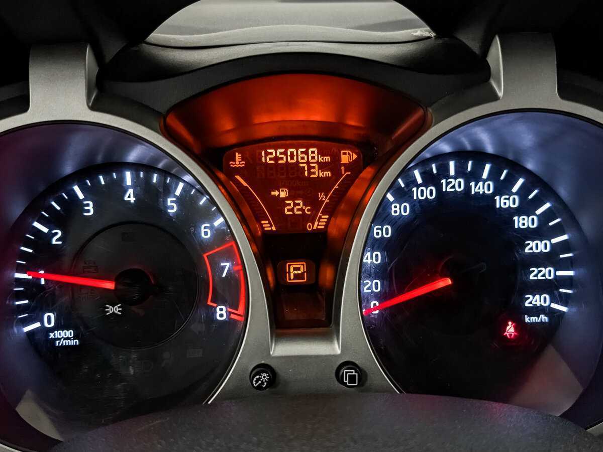 Купить Ниссан Жук, 2013, 125 067 км.. Фото: #15