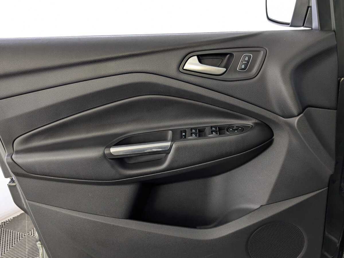 Купить Ford Kuga, 2018, 145 384 км.. Фото: #18