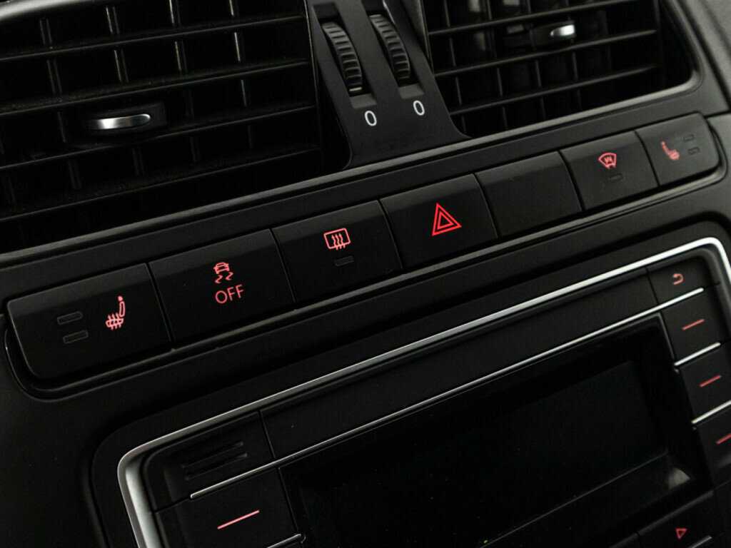 Купить Volkswagen Polo, 2016, 168 171 км.. Фото: #15