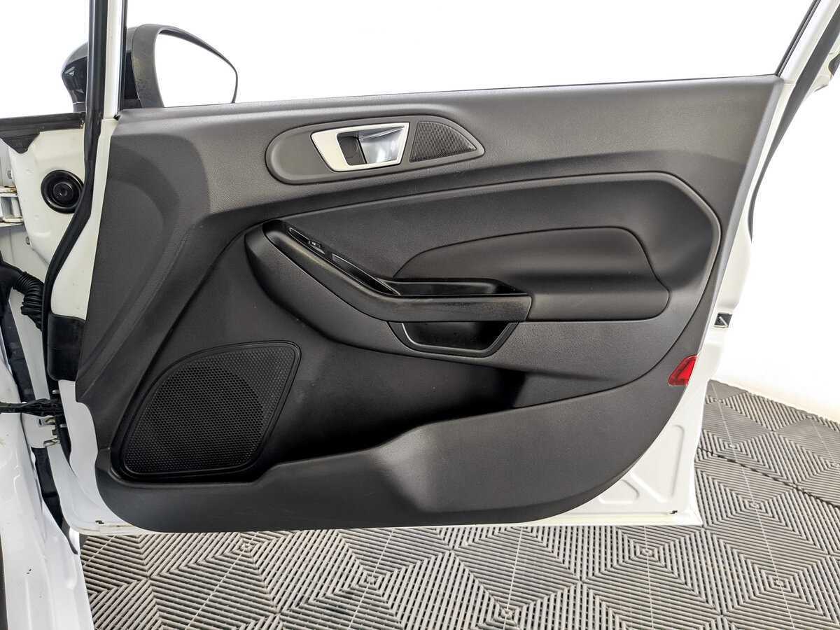 Купить Форд Фиеста, 2017, 87 177 км.. Фото: #22