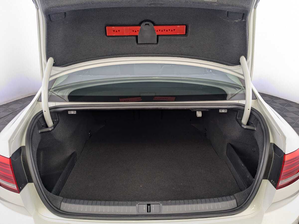 Купить Volkswagen Passat, 2019, 43 971 км.. Фото: #9