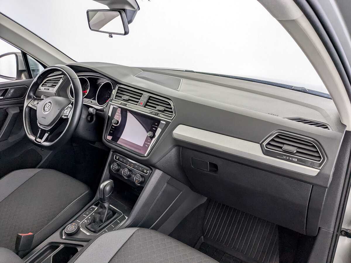 Купить Volkswagen Tiguan, 2019, 106 890 км.. Фото: #10