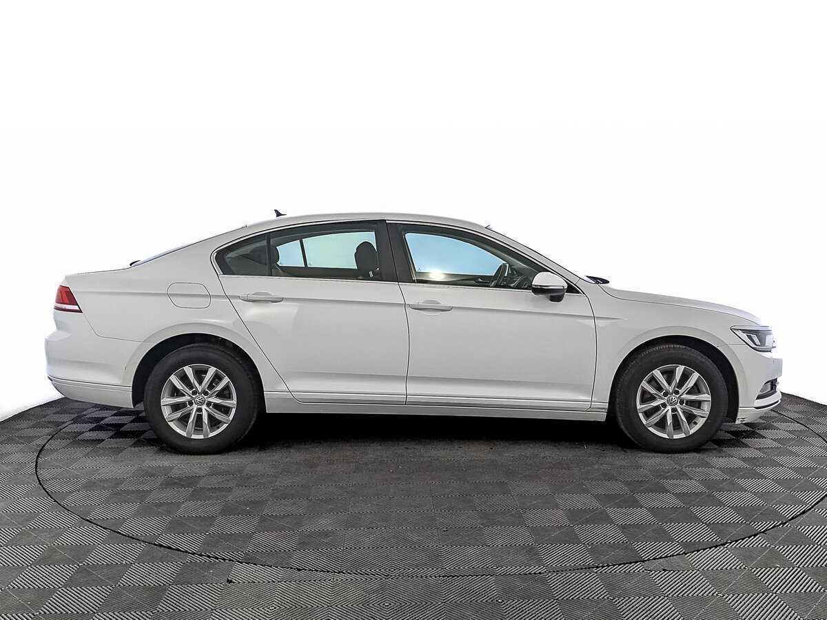 Купить Volkswagen Passat, 2019, 88 389 км.. Фото: #3