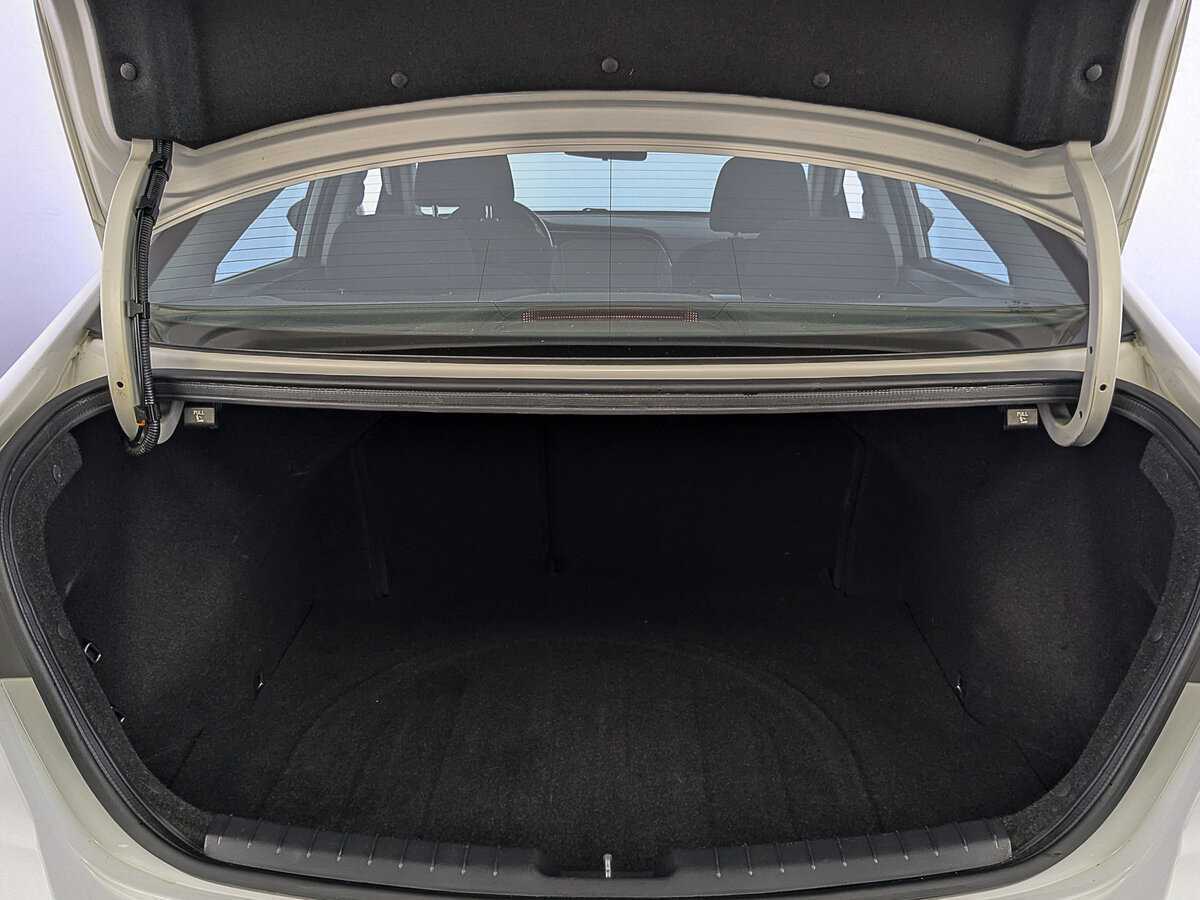 Купить Hyundai Elantra, 2018, 97 532 км.. Фото: #9