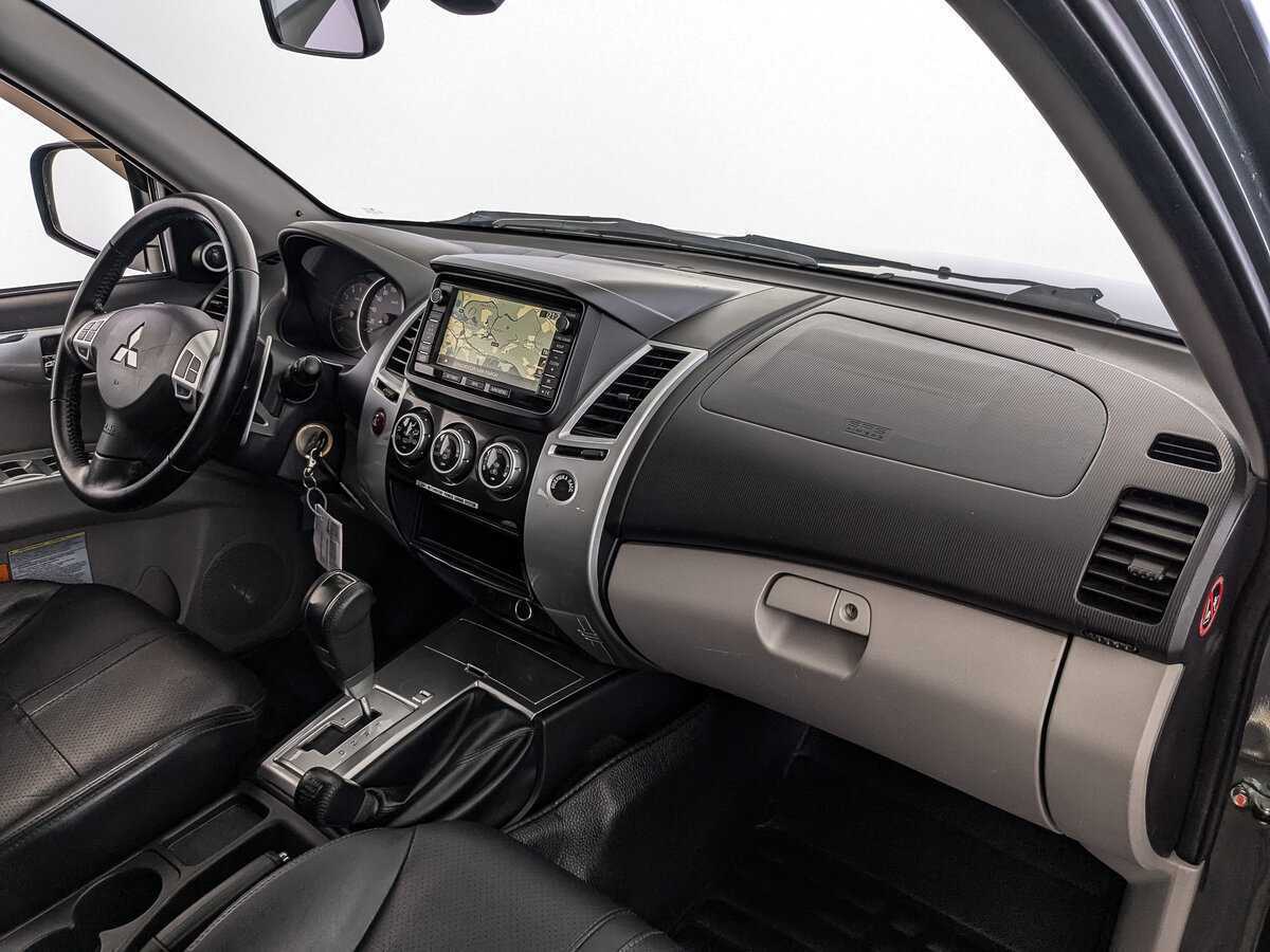 Купить Mitsubishi Pajero Sport, 2013, 117 119 км.. Фото: #12