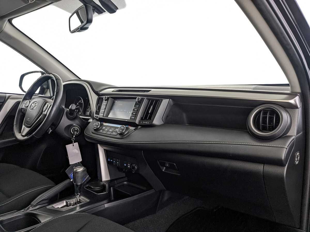 Купить Toyota RAV4, 2017, 62 336 км.. Фото: #10