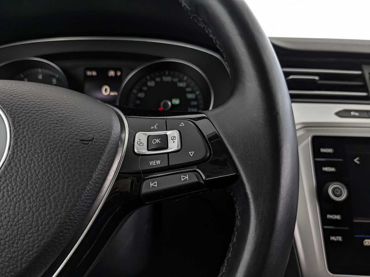 Купить Volkswagen Passat, 2019, 56 357 км.. Фото: #27
