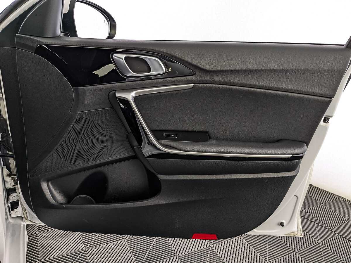 Купить Kia Ceed, 2021, 31 000 км.. Фото: #23