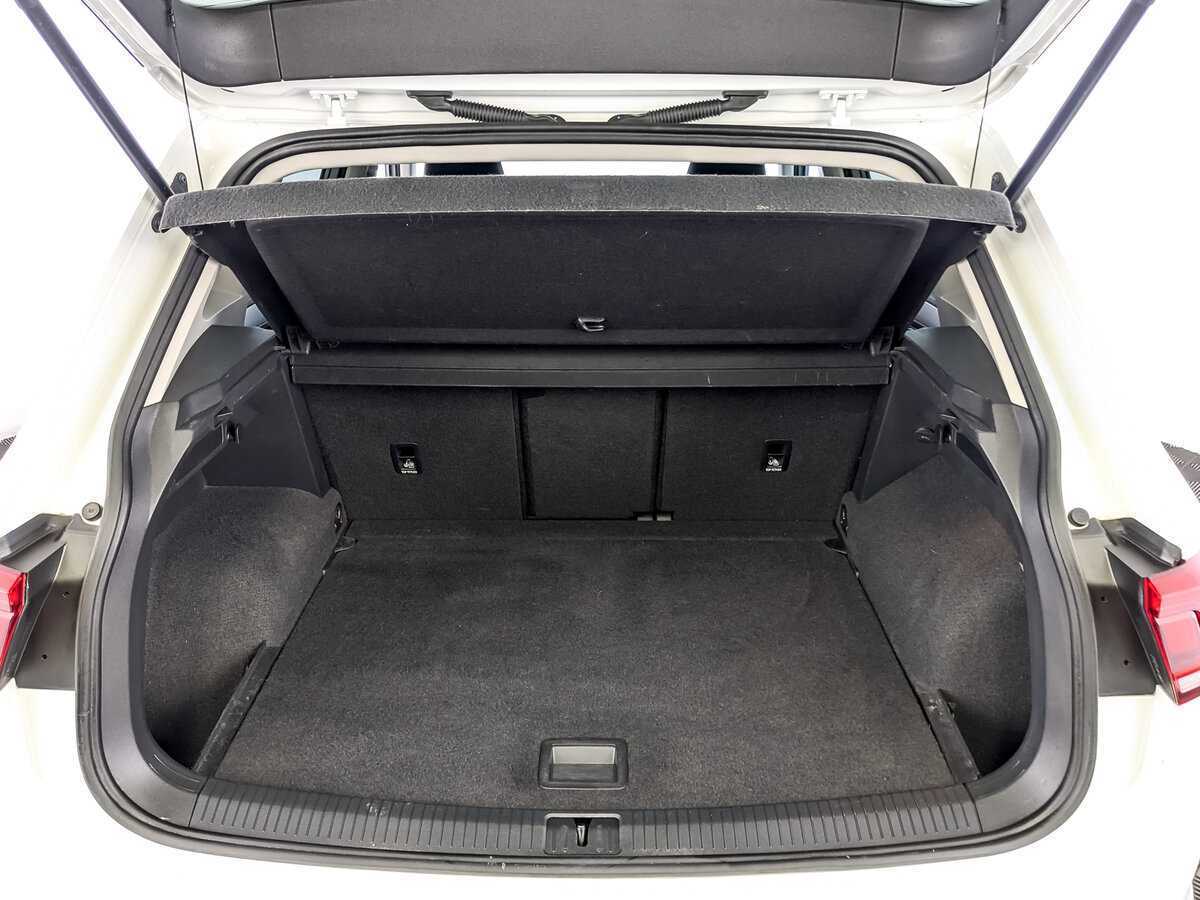 Купить Volkswagen Tiguan, 2020, 93 428 км.. Фото: #9