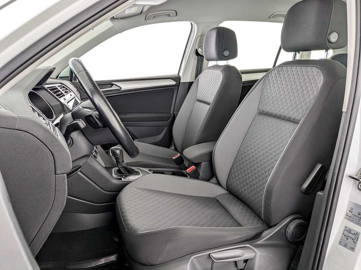 Купить Volkswagen Tiguan, 2020, 66 384 км.. Фото: #19