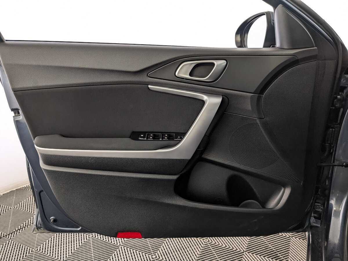 Купить Kia Ceed, 2020, 36 386 км.. Фото: #16