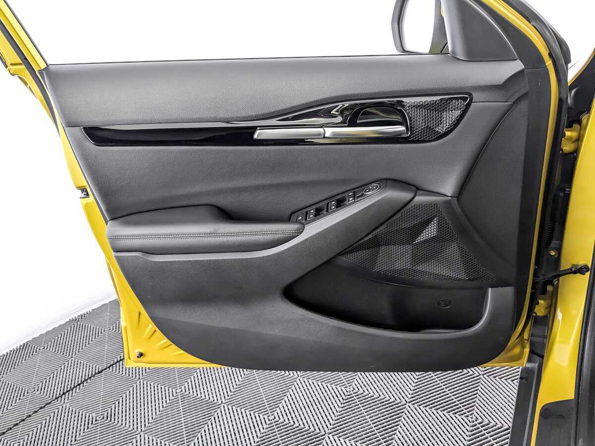 Купить Kia Seltos, 2020, 41 243 км.. Фото: #18