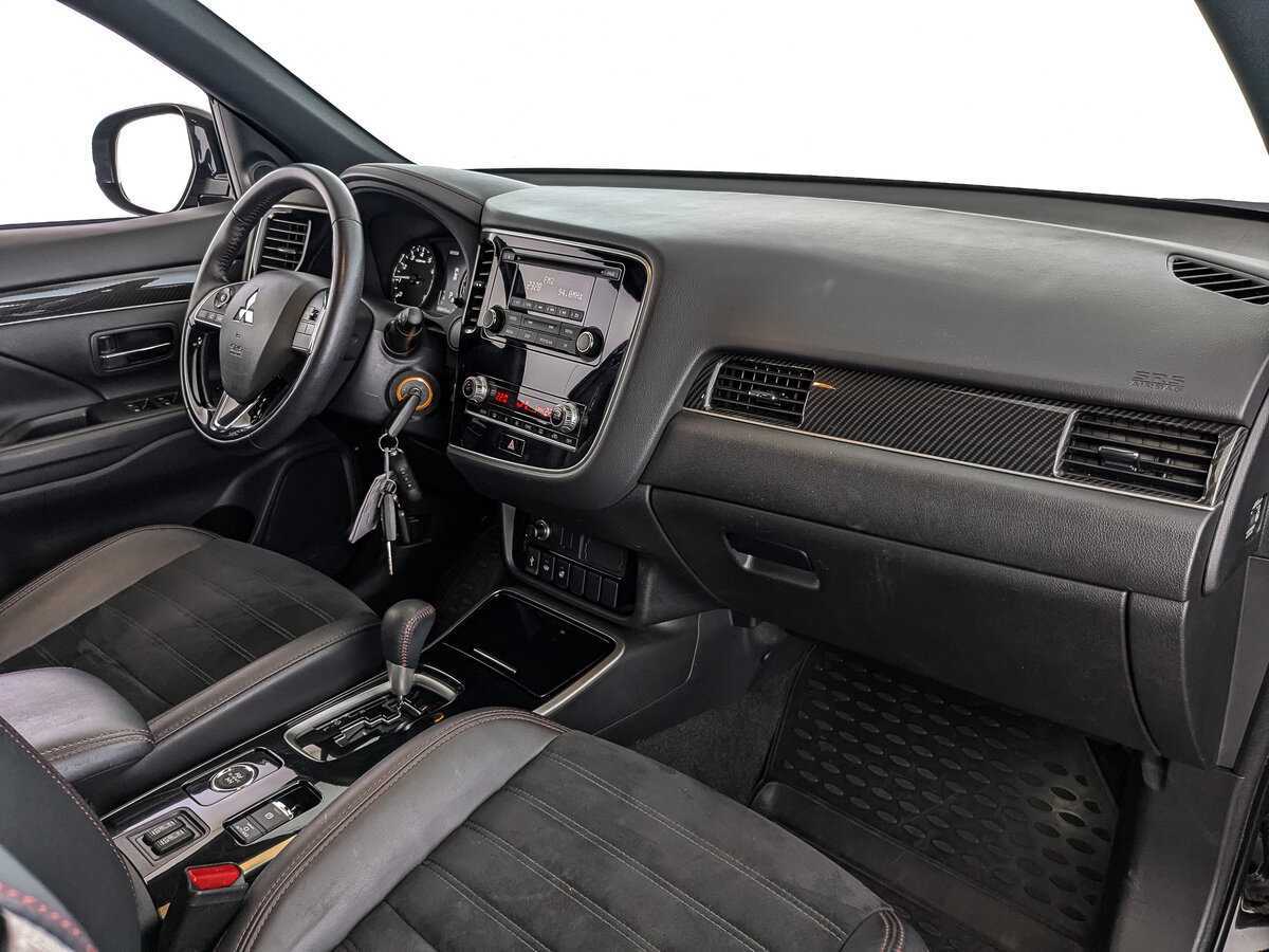 Купить Mitsubishi Outlander, 2021, 66 411 км.. Фото: #12