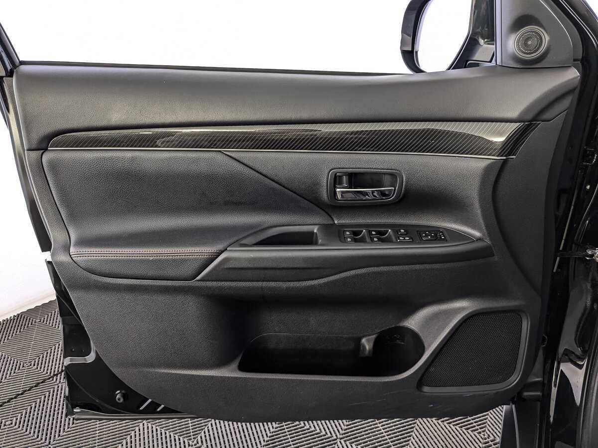 Купить Mitsubishi Outlander, 2021, 66 411 км.. Фото: #18