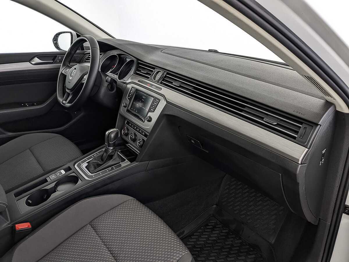 Купить Фольксваген Пассат, 2017, 120 532 км.. Фото: #12