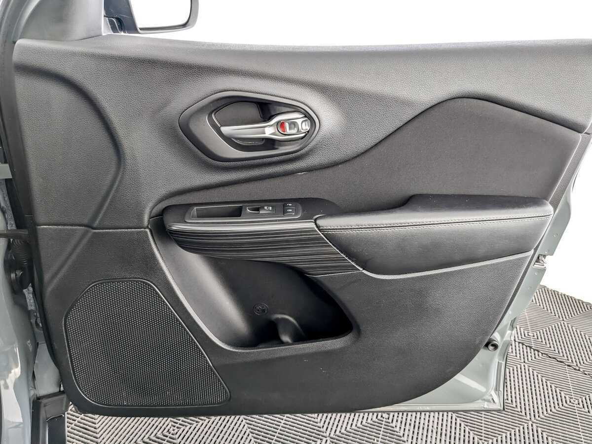 Купить Jeep Cherokee, 2014, 103 298 км.. Фото: #21