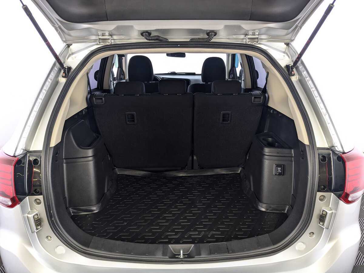 Купить Mitsubishi Outlander, 2019, 71 433 км.. Фото: #9