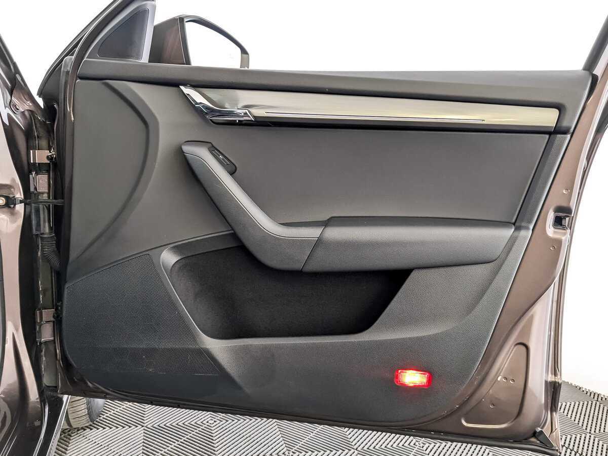 Купить Skoda Octavia, 2019, 44 196 км.. Фото: #23