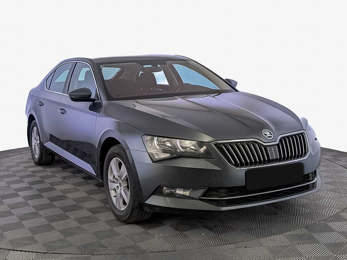 Купить Skoda Superb, 2019, 121 088 км.. Фото: #2