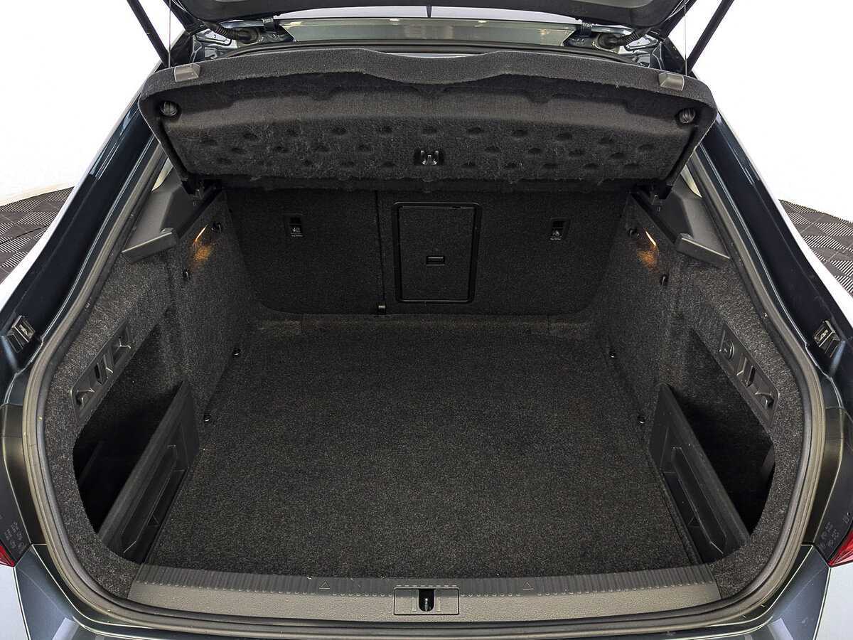 Купить Skoda Superb, 2019, 121 088 км.. Фото: #9