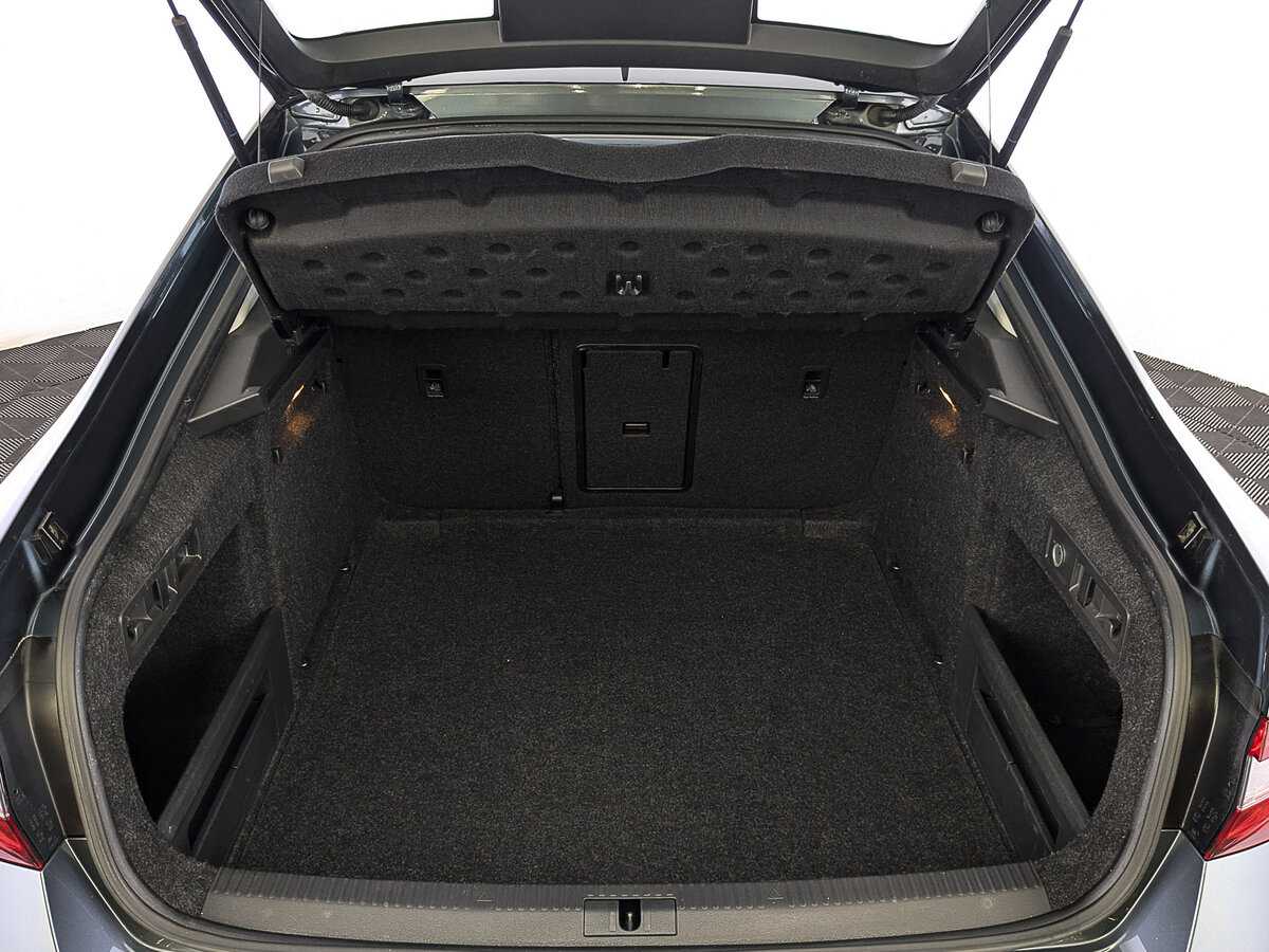 Купить Skoda Superb, 2018, 68 947 км.. Фото: #9