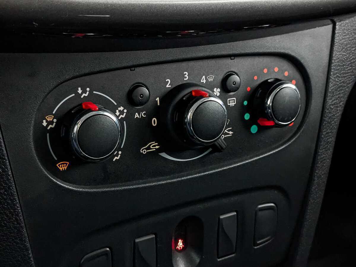 Купить Renault Sandero, 2022, 28 125 км.. Фото: #23