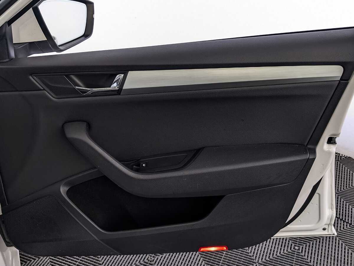 Купить Skoda Superb, 2017, 137 416 км.. Фото: #23