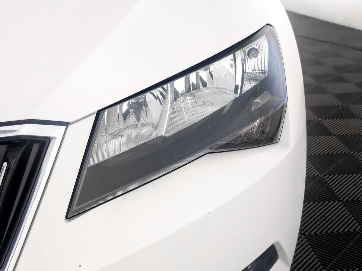 Купить Skoda Superb, 2017, 119 223 км.. Фото: #16