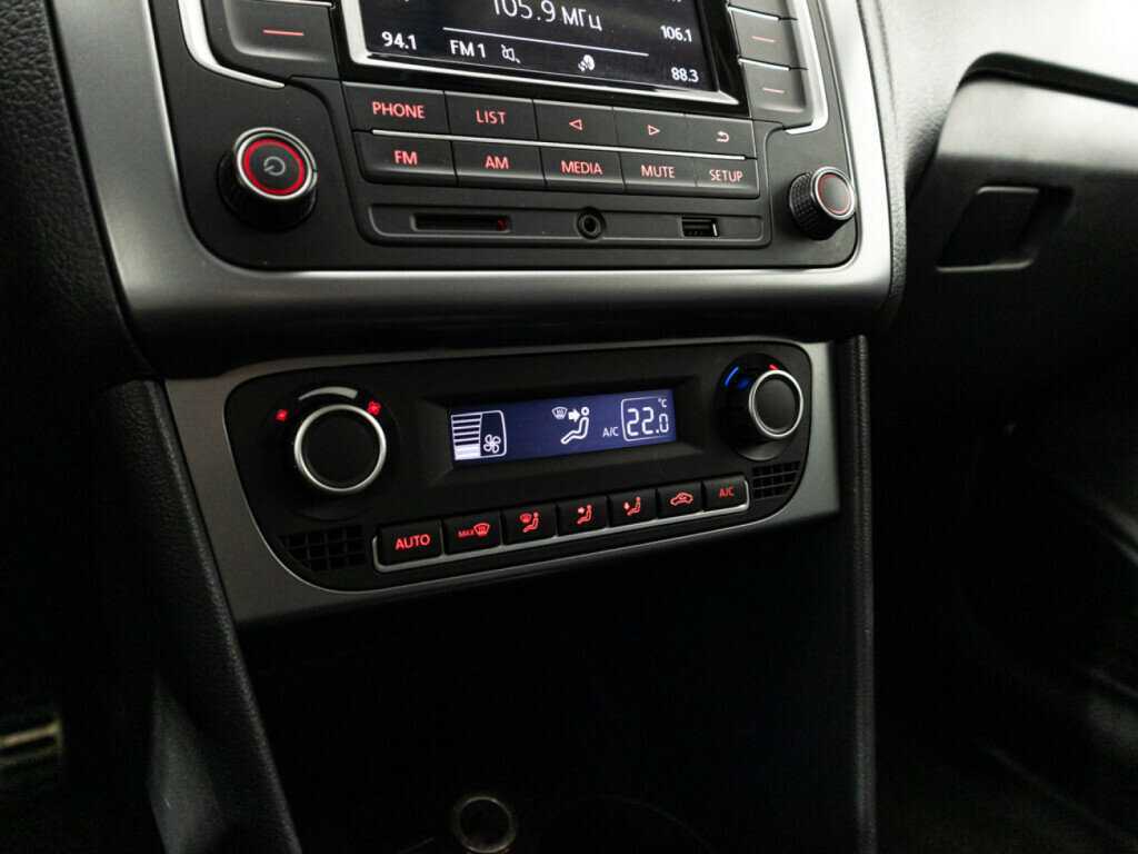 Купить Volkswagen Polo, 2016, 116 000 км.. Фото: #14