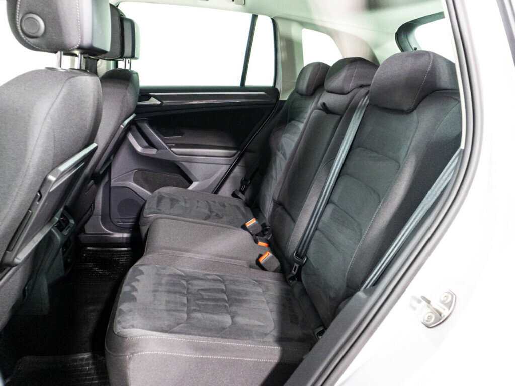 Купить Volkswagen Tiguan, 2019, 90 940 км.. Фото: #9