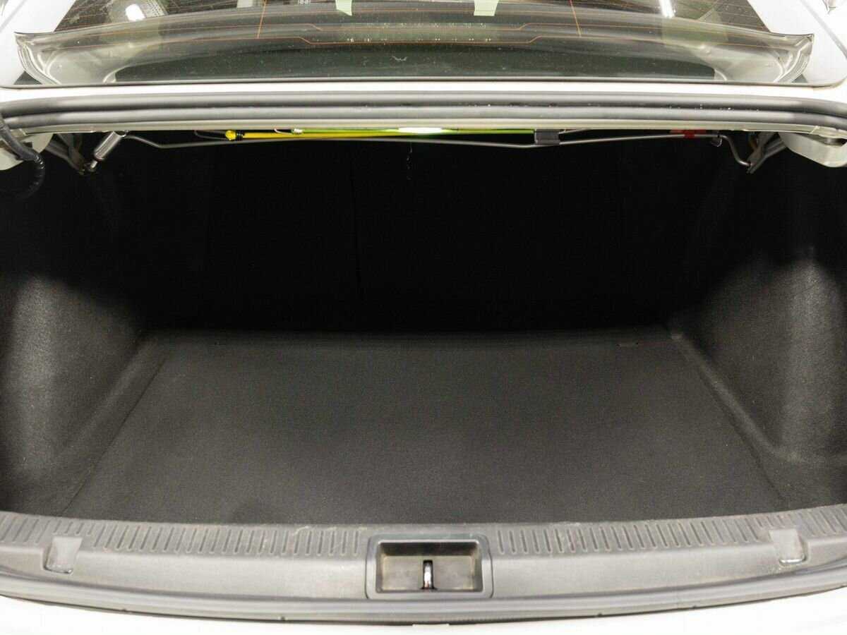 Купить Renault Fluence, 2013, 164 000 км.. Фото: #23