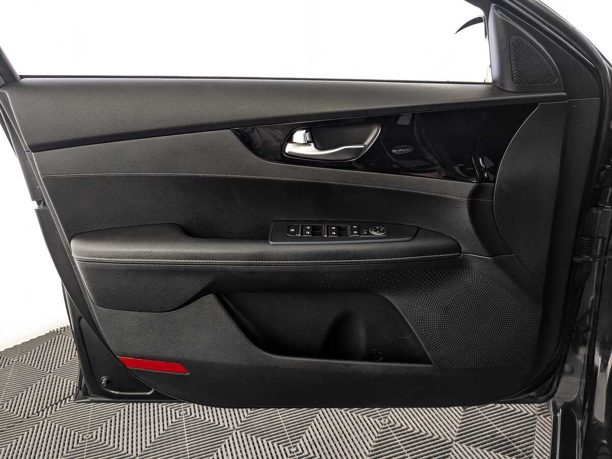 Купить Kia Cerato, 2020, 56 380 км.. Фото: #18