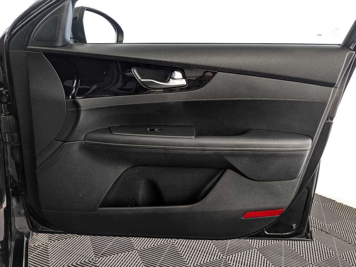 Купить Kia Cerato, 2020, 56 380 км.. Фото: #23