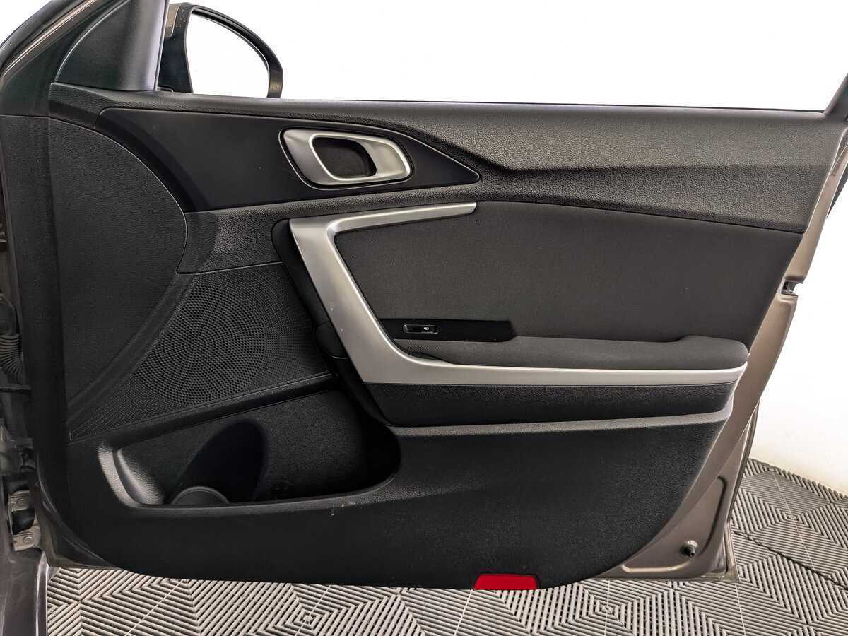 Купить Kia Ceed, 2021, 59 333 км.. Фото: #23