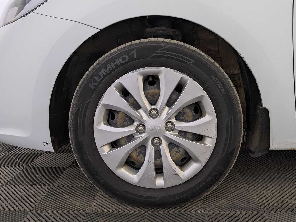 Купить Kia Rio, 2018, 121 000 км.. Фото: #11